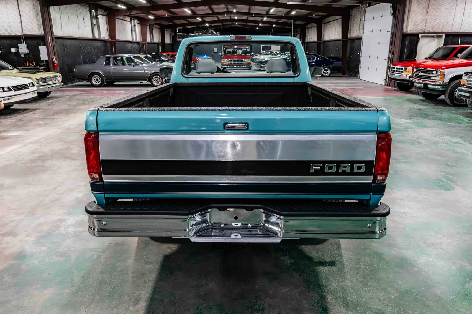  1994-Ford-F150-Calypso Green Dark Tourmaline-A99286-36.jpg